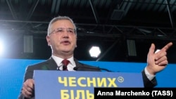 Підставою для позову є слова кандидата в президенти Анатолія Гриценка (на фото) в телевізійному інтерв'ю