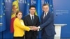 Miniștri de Externe ai României, R. Moldova și Ucrainei, de la stânga la dreapta: Luminița Odobescu, Mihail Popșoi și Dmitro Kuleba, Chișinău, 5 iulie 2024
