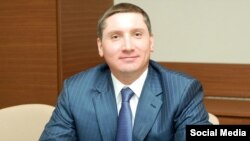 Крім того, його бізнес «Ельдорадо» не передав військовим частину прибутку, попри публічну обіцянку