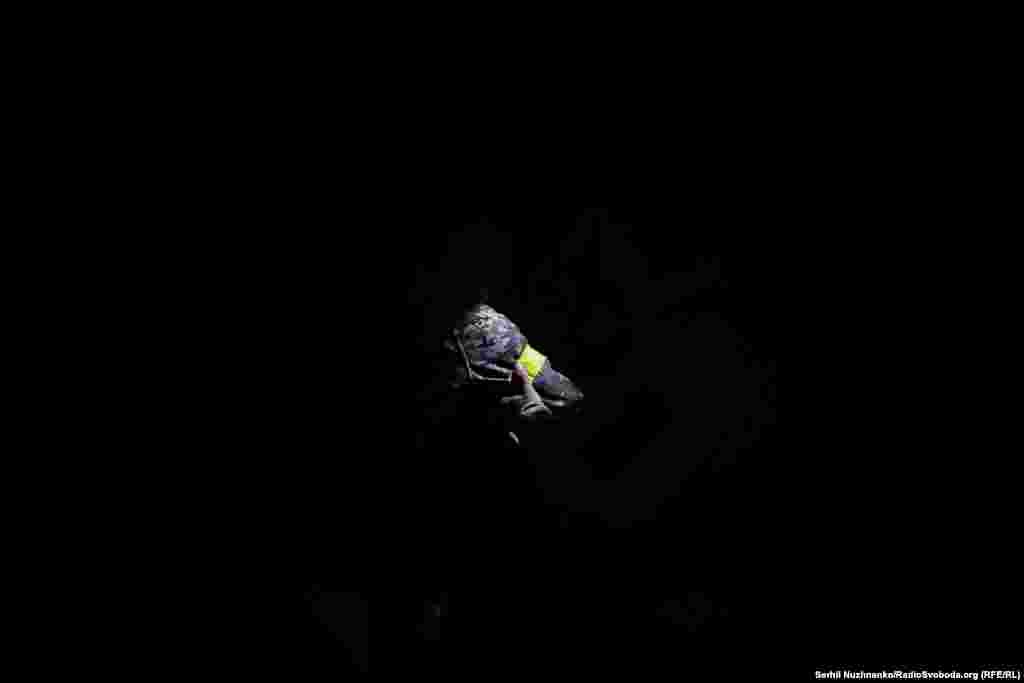 Вночі, напередодні штурмових дій, 2-га штурмова рота 109 ОГШ батальйону 10 окремої гірсько-штурмової бригади «Едельвейс» готувалася вклинитися в лінію оборони російської армії та прорвати її, щоб відтиснути ці підрозділи від «дороги життя» на Бахмут