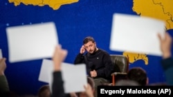 Volodimir Zelenszkij ukrán elnök éves sajtótájékoztatóján 2023. december 19-én Kijevben