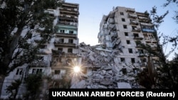 Soňky günlerde Russiýa Ukrainanyň Toretsk şäherine dowamly zarbalary urýar. 