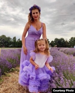 Остання фотосесія Лізи та Ірини на лавандовому полі