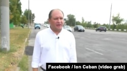 Primarul Ion Ceban, reacționând la eșecul bugetului municipal Chișinău la votul din 24 iulie, într-un video filmat pe Șoseaua Hâncești, o zi mai târziu, și postat pe Facebook.