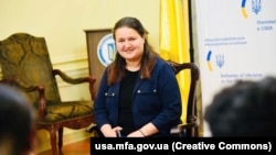 «В дуже складній ситуації все ж рухаємося вперед, розбудовуємо стосунки та просуваємо наші пріоритети» – Маркарова
