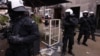 Securitatea a fost sporită pe măsură ce fanii s-au adunat la Gelsenkirchen înainte de meciul Anglia-Serbia din 16 iunie.