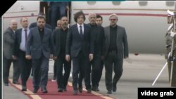 ირაკლი კობახიძე ირანში ჩავიდა ებრაჰიმ რაისის დაკრძალვის ცერემონიაზე დასასწრებად.