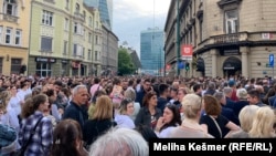 Protest u ulici Maršala Tita na mjestu gdje je poginula 25-godišnja liječnica Azra Spahić, 28. maja, Sarajevo