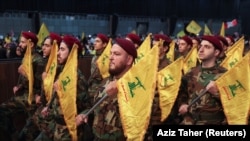 Iran je nastavio podržavati Hezballah (na slici), koji je Washington 1997. proglasio terorističkom grupom, navodi se u izvještaju State Departmenta.