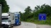 SERBIA/KOSOVO: Ques of trucks in Merdare