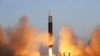 Sa testiranja balističke rakete u Pjongjangu, Sjevernoj Koreji, mart 2023. 