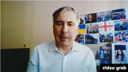 Mihail Sakašvili prisustvuje sudskoj sjednici putem interneta u septembru 2024.