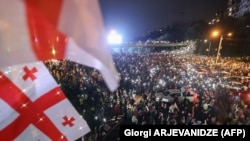 În decembrie 2023, Georgia a primit statut de țară candidată la aderare la UE, însă cu o listă de condiționalități ce trebuie îndeplinite, înainte de deschiderea negocierilor de aderare.