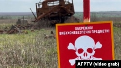 «На деокупованій Херсонщині сапери обстежили 77 014 гектарів територій, з них 65 270 гектарів – землі сільськогосподарського призначення», – ОВА.