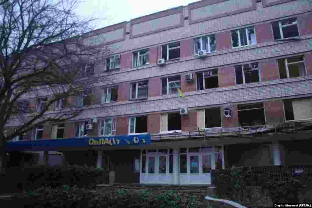 В обласній лікарні майже не залишилось цілих вікон 
