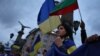 Кадър от хилядния протест в София срещу руската агресия. 28 април 2022 г.