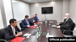 Արցախի նախագահ Արայիկ Հարությունյանը Երևանում հանդիպում է ռուսաստանցի համանախագահի հետ, 6-ը սեպտեմբերի, 2021թ.