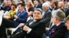Emil Hurezeanu se întoarce la post, după o discuție avută joi de Klaus Iohannis cu omologul său austriac, Alexander Van der Bellen, la inițiativa părții austriace. 