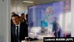Presidenti aktual i Francës, Emmanuel Macron dhe kandidatja presidenciale e ekstremit të djathtë, Marine Le Pen. 