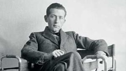 „Optimista vagyok, ez az egyetlen, amitől félek” – archív interjú Breuer Marcell-lel