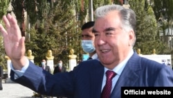 Эмомали Рахмон 