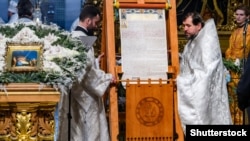 Томос про канонічну автокефалію ПЦУ в соборі Святої Софії в Києві, 7 січня 2019 року