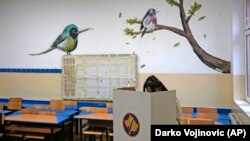 Fotografi ilustruese nga arkivi.