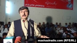 د پښتونخوا ملي عوامي ګوند سېنېټر عثمان کاکړ