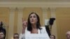 Cassidy Hutchinson, ish-ndihmëse gjatë administratës së ish-presidentit të SHBA Donald Trump, dëshmon gjatë një seance dëgjimore mbi hetimin e ngjarjeve të 6 janarit në Kongresin Amerikan. 28 qershor, 2022.