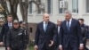 Президентът Румен Радев с австрийския си колега Карл Нехамер по време на посещение в Регионалният координационен център, част от Интегрираната система за наблюдение на българо-турската граница в Елхово. 