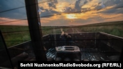 Ілюстраційне фото. Військові ЗСУ Збройних сил України на передових позиціях в Донецькій області, біля Бахмута ведуть вогонь із міномета калібру 82 міліметри, серпень 2022 року