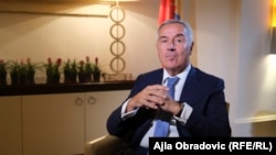 Millo Gjukanoviq, president i Malit të Zi, gjatë intervistës për Radion Evropa e Lirë, të zhvilluar në Pragë, më 14 shtator.