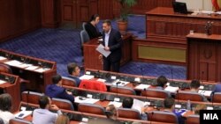 Архива - Расправа на Собранието за разрешување на Јавниот обвинител Марко Зврлевски.
