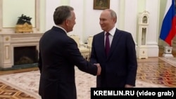 Стивен Уиткофф бо Владимир Путин