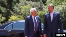 Eýranyň Daşary işler ministri Amir-Abdollahian Ýewropa Bileleşiginiň daşary syýasat başlygy Josep Borell bilen Tähranda duşuşdy. Arhiw suraty