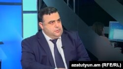 Հովաննես Քոչարյանը «Ազատության» տաղավարում, արխիվ