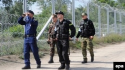 Mađarski i poljski vojnici i policajci na granici sa Srbijom