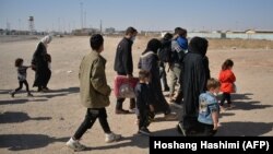 تصویر آرشیوی از اخراج اجباری مهاجران غیرقانونی افغان از ایران