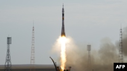 Байқоңырдан ұшырылған Ресей зымыраны. 15 маусым 2012 жыл.