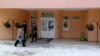 Жыхары Курасоўшчыны бароняць паліклініку
