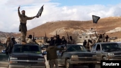 Luftëtarë të Frontit Al-Nusra në Siri