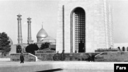 مقبره رضا شاه قبل از انقلاب (عکس از آرشیو)