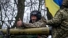 Українські військовослужбовці в зоні бойових дій на Харківщині. Фото пресслужби Сухопутних військ України, що було оприлюднене 19 квітня 2022 року