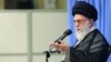 خامنه‌ای: نیروهای نظامی و امنیتی وارد دسته‌بندی‌های انتخاباتی نشوند