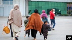 Refugjatë afganë në Kosovë, fotografi nga arkivi.