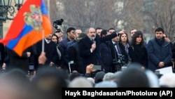 Армениянын премьер-министри Никол Пашинян эл алдына чыкты, 25-февраль, 2021-жыл.