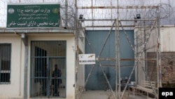 کریم: د افغانستان زندانونو کې تر ۲۶۰۰ د حزب اسلامي کسان بندیان دي.