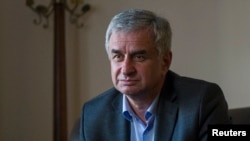 Рауль Хаджимба – кандидат в президенты Абхазии, лидер политической партии «Форум народного единства Абхазии» и депутат парламента республики