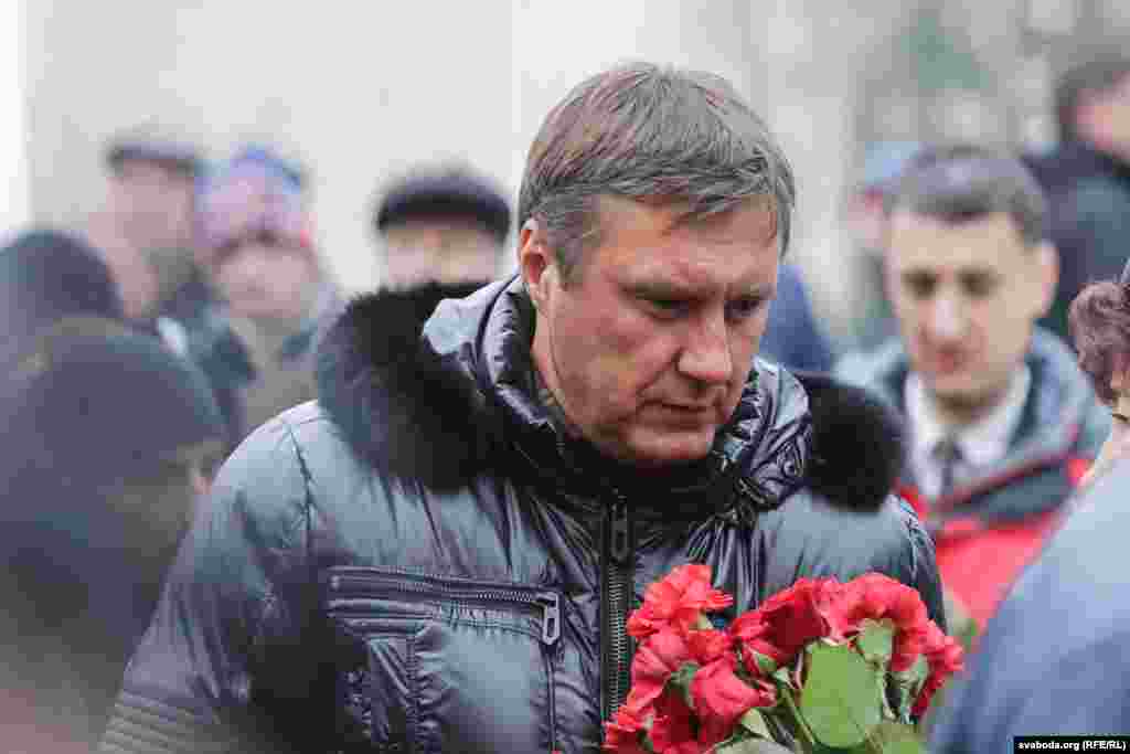 Былы аднаклюбнік і сябра Валянціна Бялькевіча — Аляксандар Хацкевіч. Цяпер галоўны трэнэр зборнай