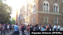Protesti u Sarajevu "Izađite i dajte im otkaz"